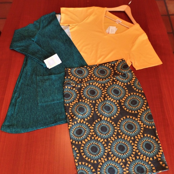 LULAROE Dresses & Skirts - LULAROE!  CAROLINE CARDIGAN,IRIS TOP, CASSIE SKIRT